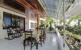 RedDoorz near Sam Ratulangi Airport Manado